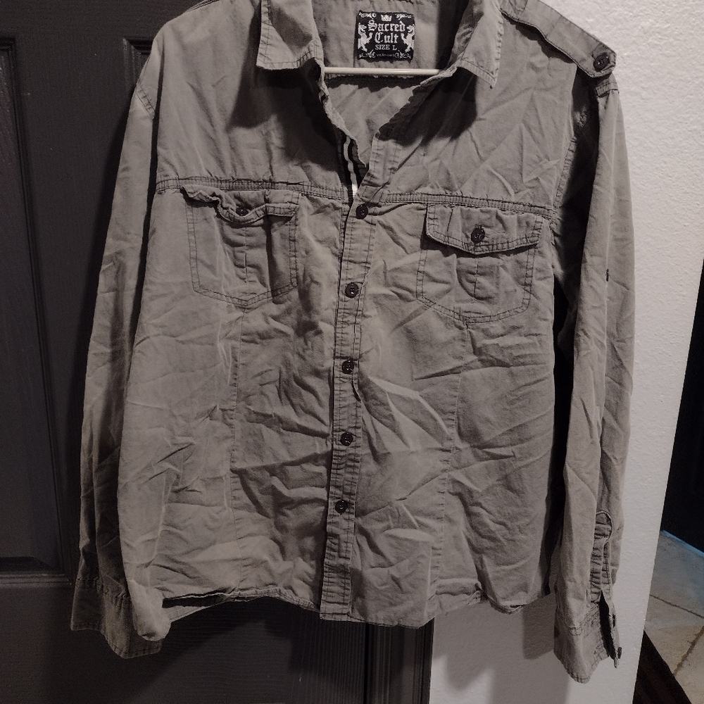 Like New Men's "Sacred Cult" Shirt
